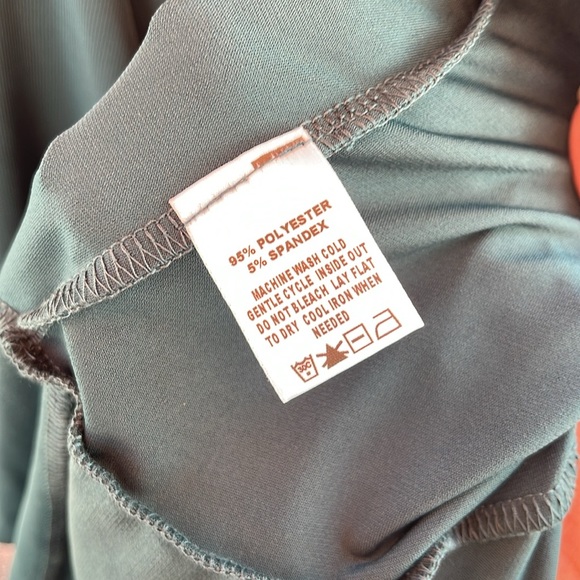 Kiyonna  - Whimsy Wrap Dress Hunter Medium - Picture 14 of 16